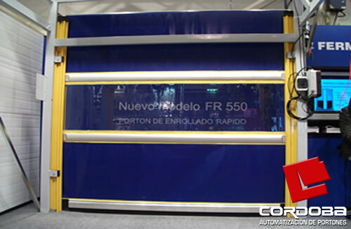 Portón modular de enrollado rápido para exterior/interior FR 55